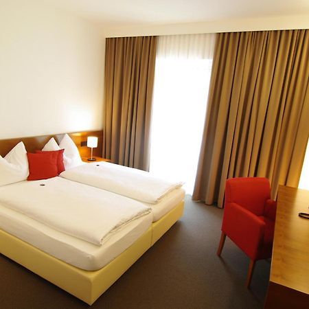 Hotel & Restaurant Christkindlwirt Щайр Стая снимка