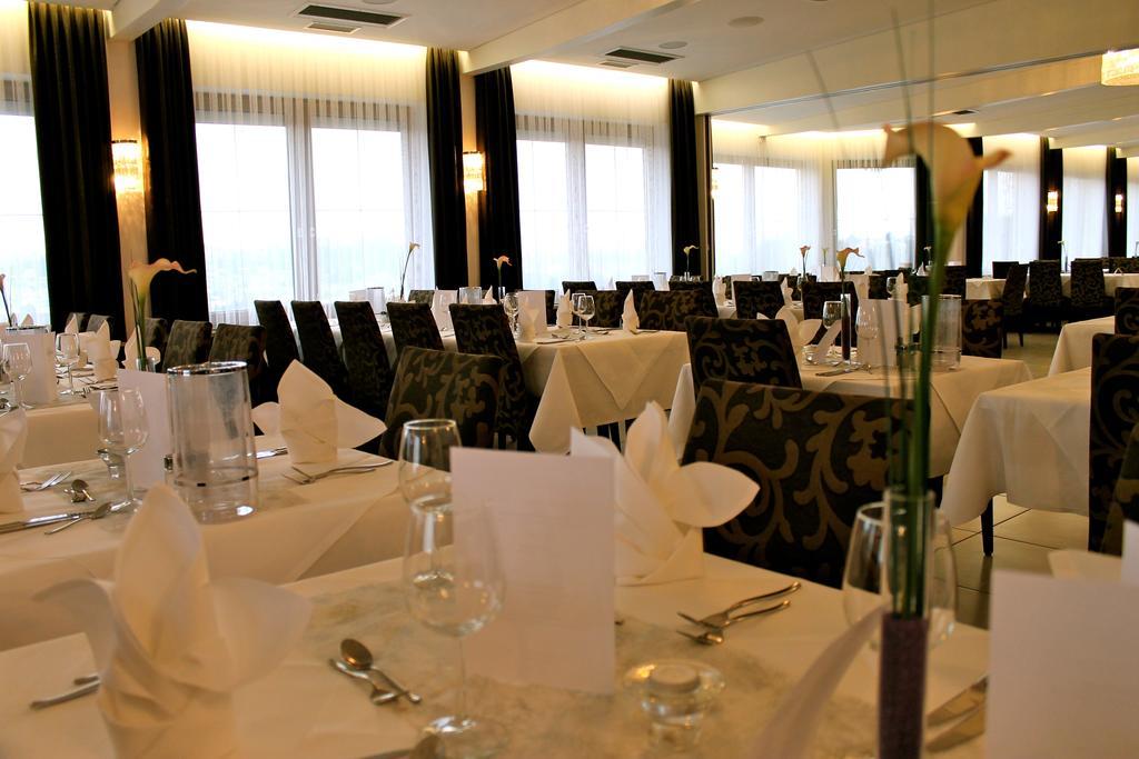 Hotel & Restaurant Christkindlwirt Щайр Екстериор снимка
