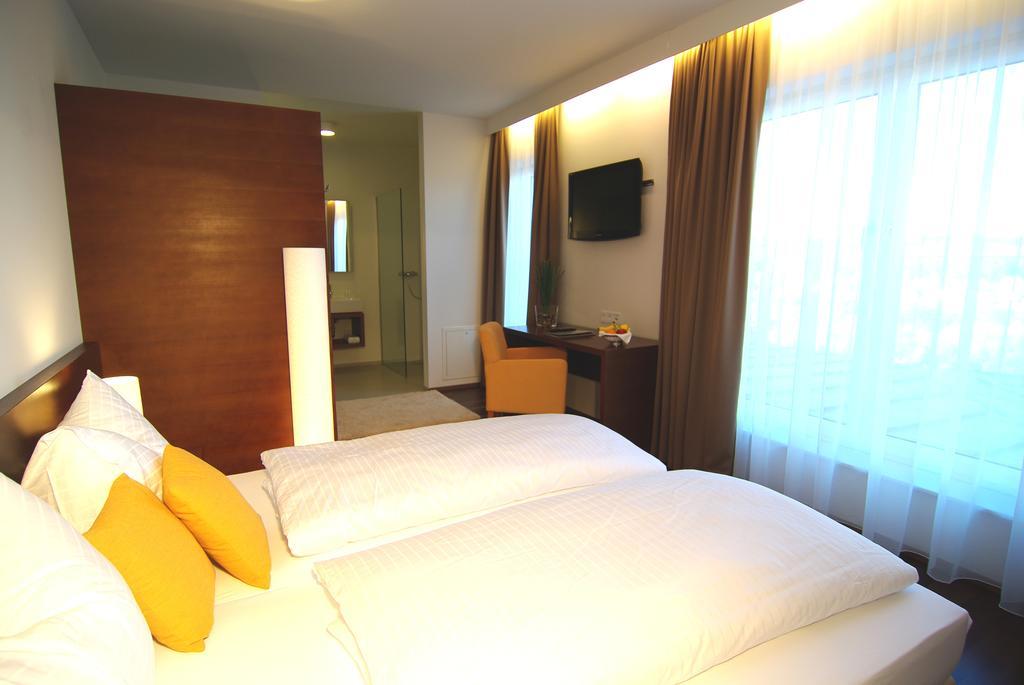 Hotel & Restaurant Christkindlwirt Щайр Екстериор снимка